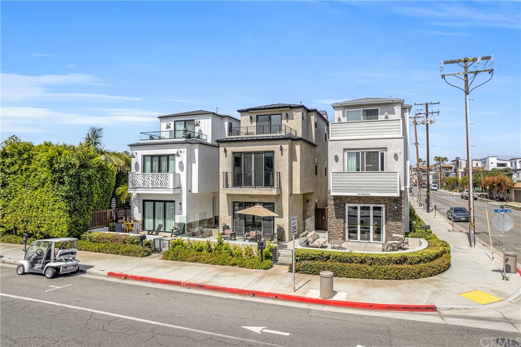 237 1st Street Huntington Beach, CA 92648 - Photo 56 of 68