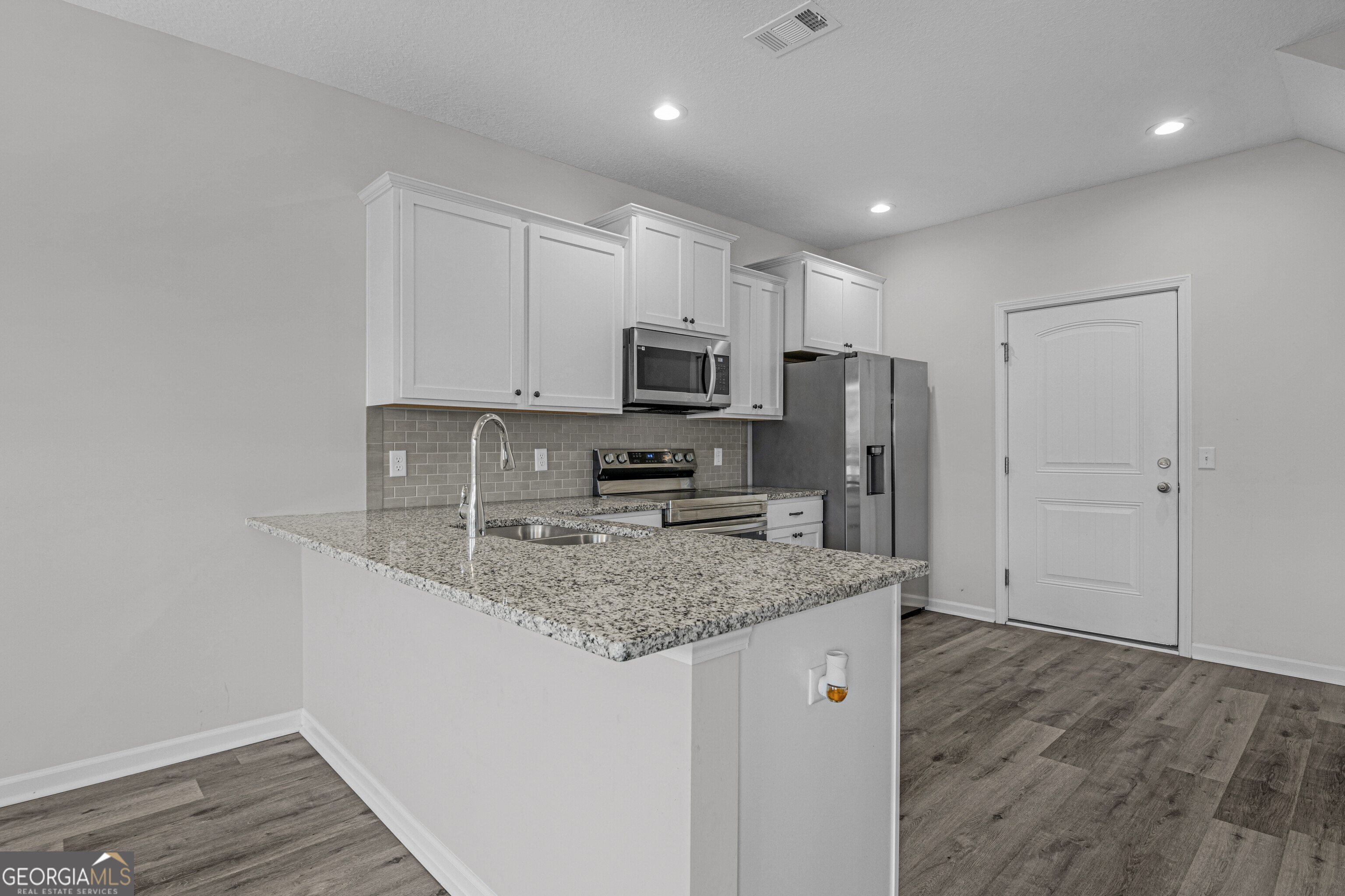 85 Brightleaf Circle Hinesville, GA 31313 - Photo 22 of 27