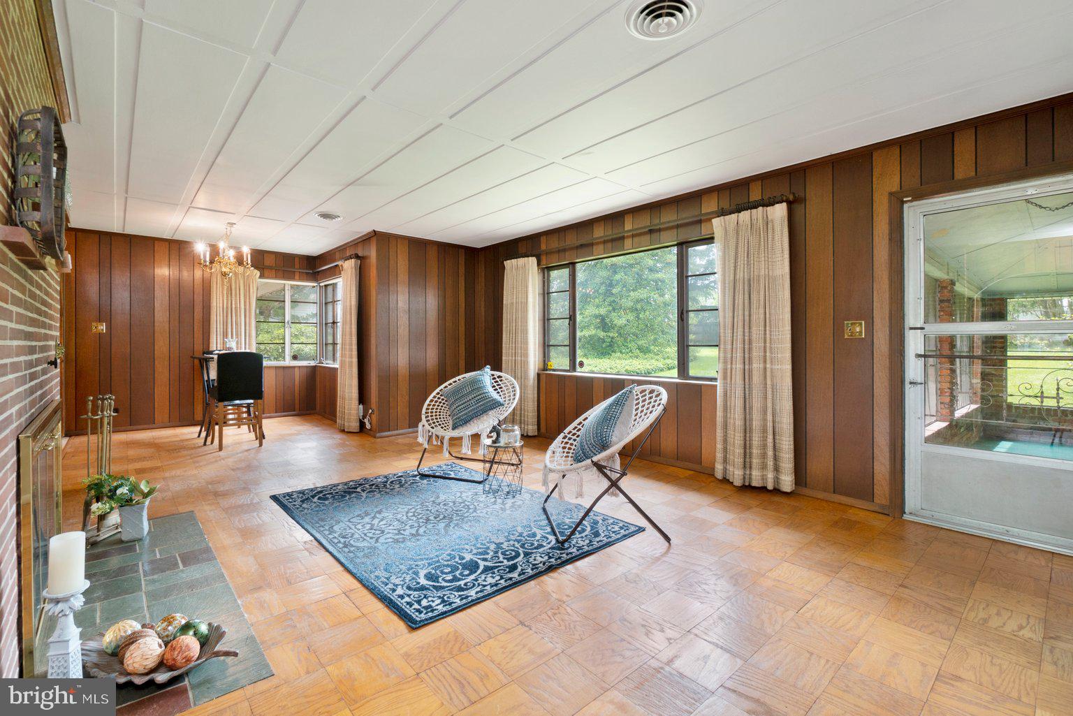 242 Gralan Road Baltimore, MD 21228 - Photo 14 of 39 Gallery Image 14