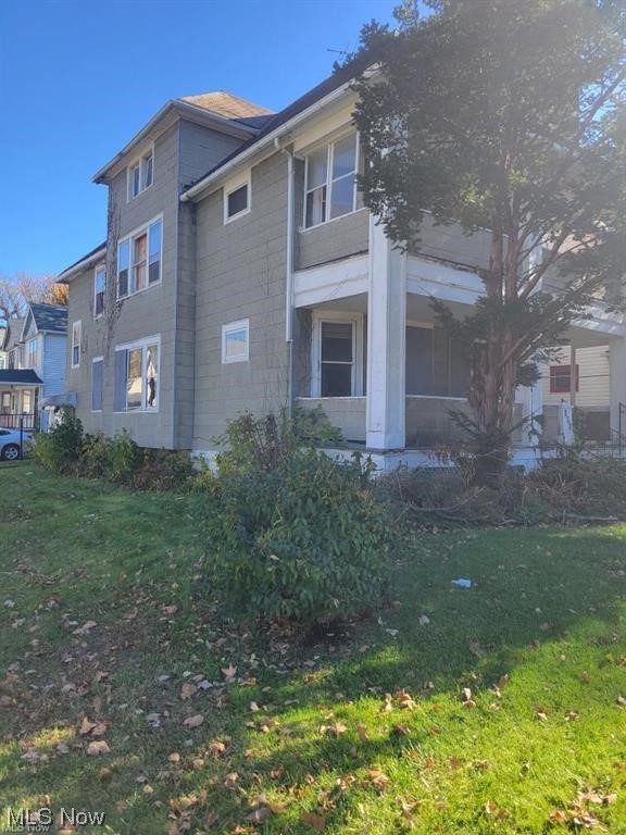 397 Eddy Road Cleveland, OH 44108 - Photo 2 of 16 Gallery Image 2