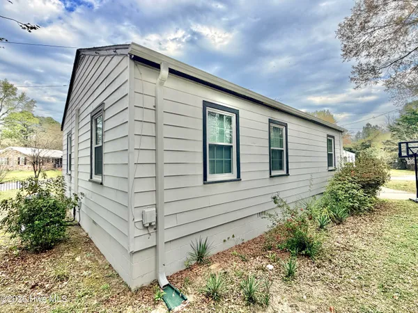 $107,500 | 1025 East Caswell Street, Kinston, NC 28501