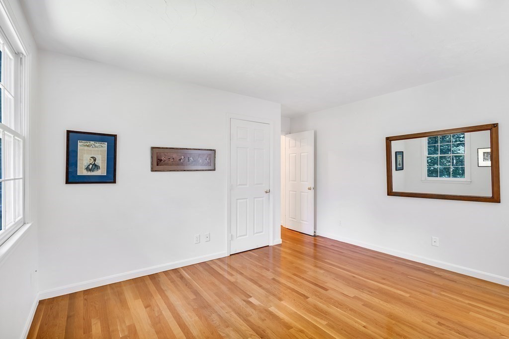 16 No Name Road Stow, MA 01775 - Photo 13 of 34