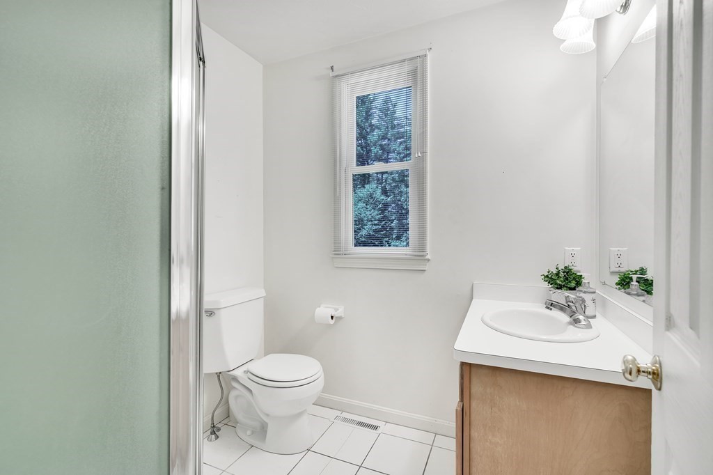 16 No Name Road Stow, MA 01775 - Photo 14 of 34