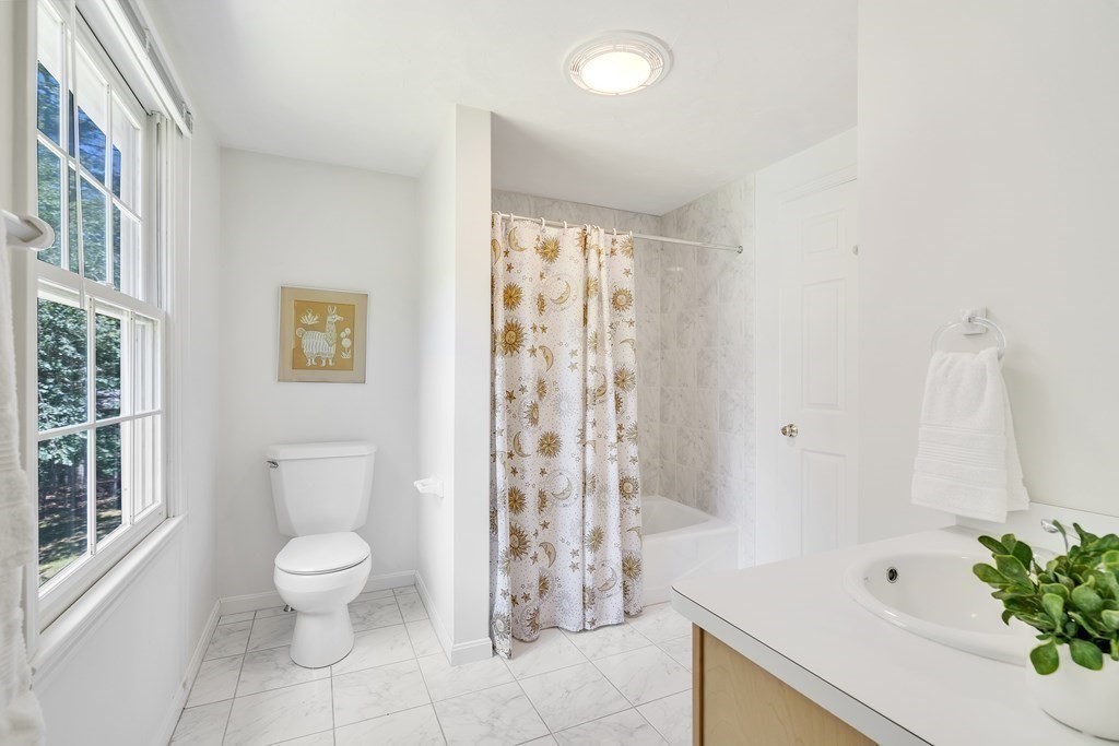 16 No Name Road Stow, MA 01775 - Photo 21 of 34