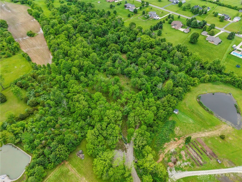 5653 Chenoweth Road Waynesville, OH 45068 - Photo 12 of 14 Gallery Image 12