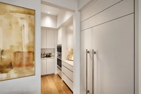 $1,950,000 | 2329 North Cambridge Avenue, Unit G, Chicago, IL 60614