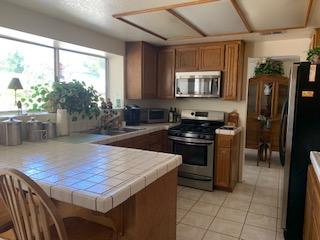 4563 Moonraker Road Palmdale, CA 93552 - Photo 9 of 32 IMG_5774