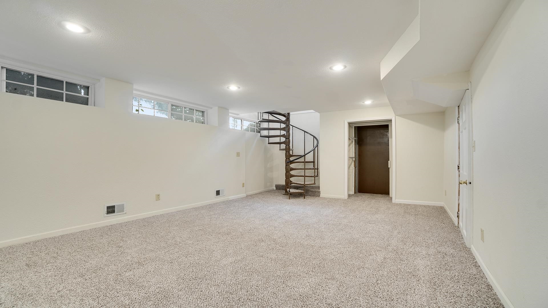 11501 Love Road Roscoe, IL 61073 - Photo 42 of 49