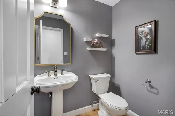 $739,900 | 4900 Karington Pl Court, St. Louis, MO 63129