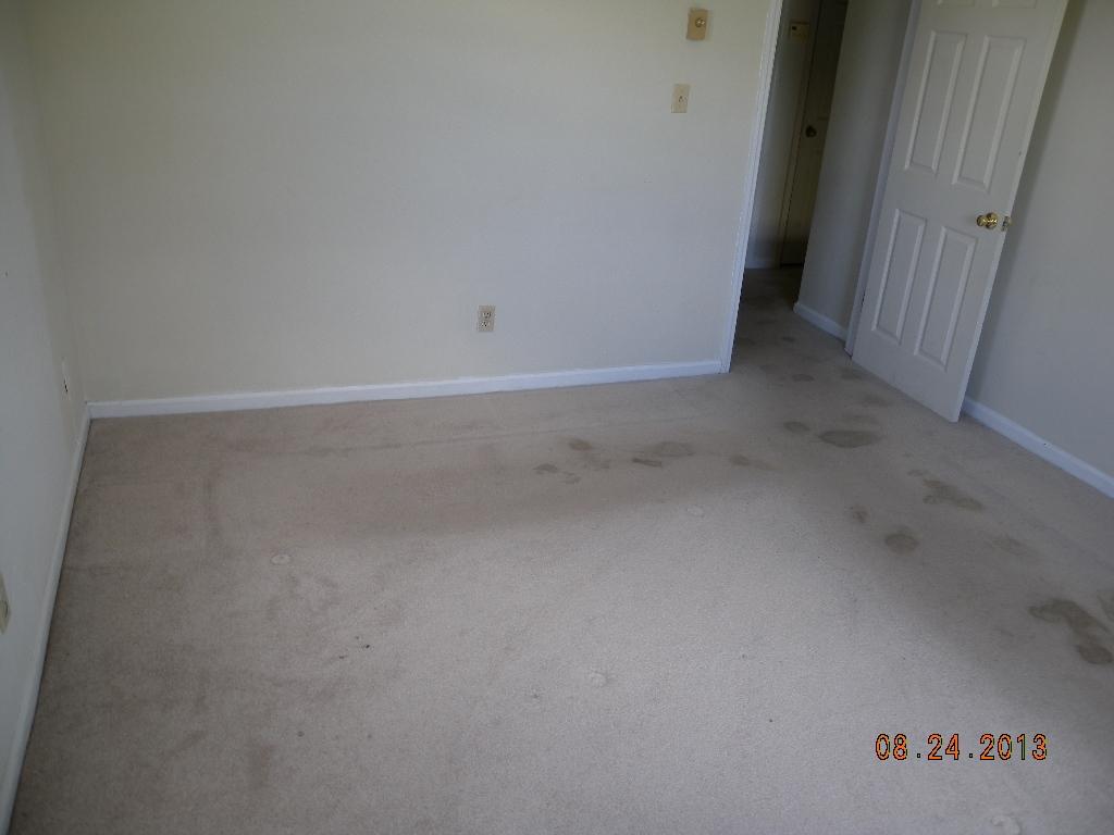 1151 Ruddell Road, Unit 1151 & 1153 Vinton, VA 24179 - Photo 13 of 26 061