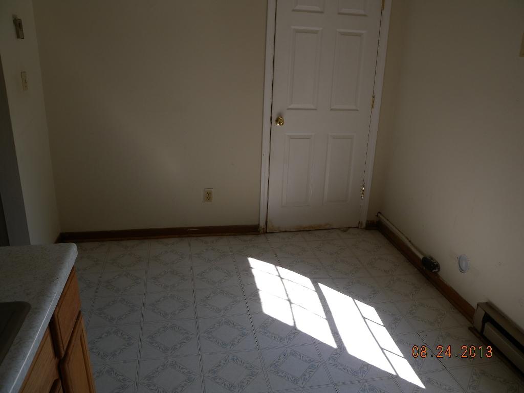 1151 Ruddell Road, Unit 1151 & 1153 Vinton, VA 24179 - Photo 20 of 26 068