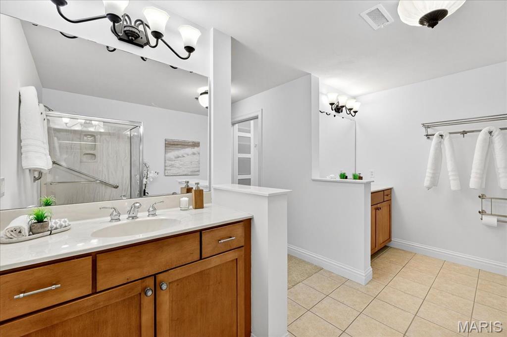 520 North And South Road, Unit 105 St. Louis, MO 63130 - Photo 21 of 31