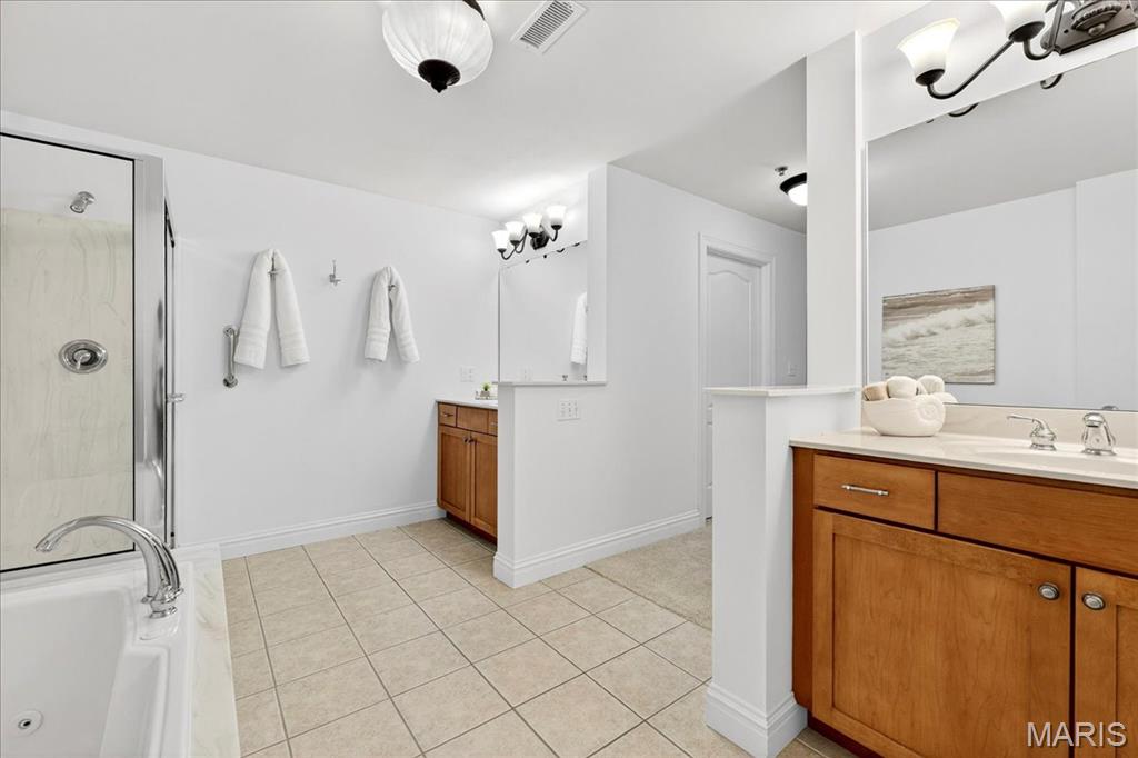 520 North And South Road, Unit 105 St. Louis, MO 63130 - Photo 22 of 31