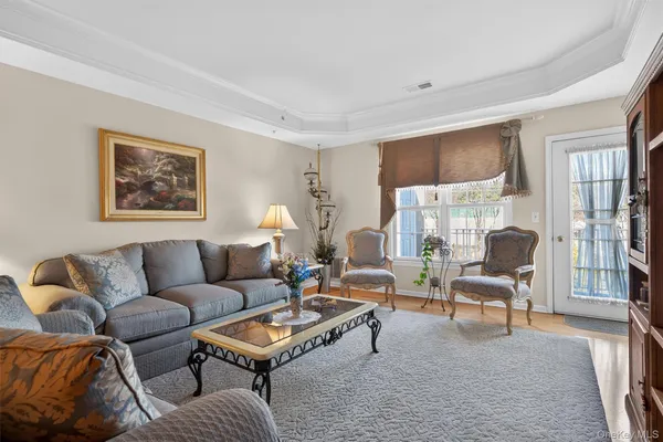 $550,000 | 28 North De Baun Avenue, Unit 304, Suffern, NY 10901