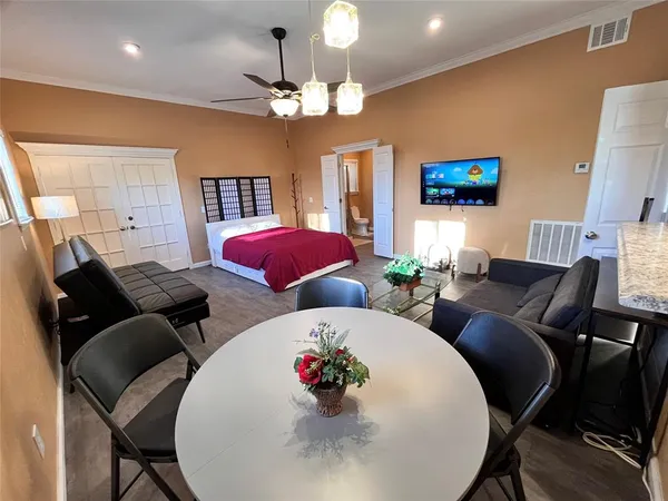 $1,600 | 10480 Parkview Circle, Frisco, TX 75033