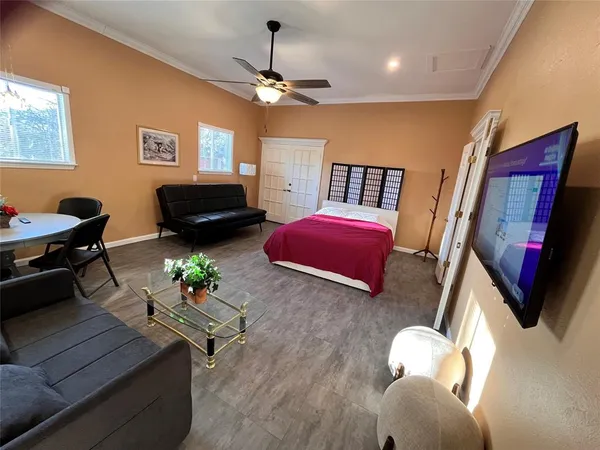 $1,600 | 10480 Parkview Circle, Frisco, TX 75033