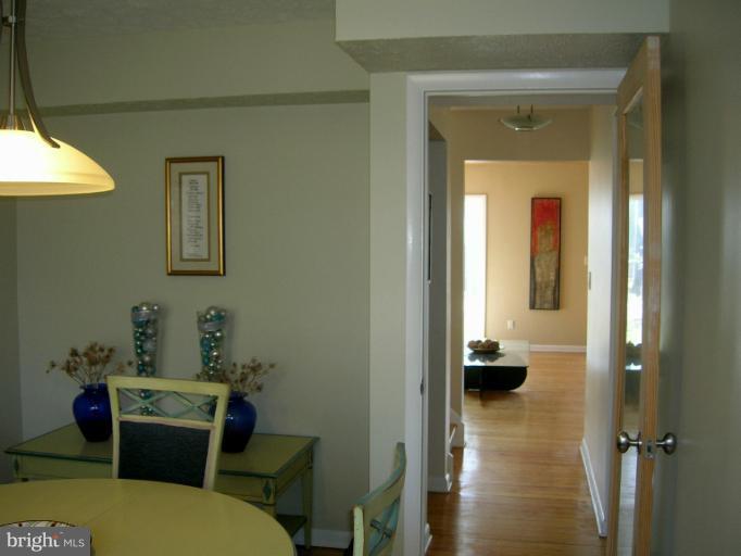 224 Cape St John Road Annapolis, MD 21401 - Photo 3 of 30 Dining Room / Alternate View