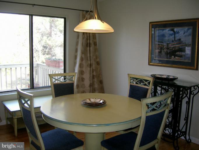 224 Cape St John Road Annapolis, MD 21401 - Photo 8 of 30 Separate, Cozy Dining Room
