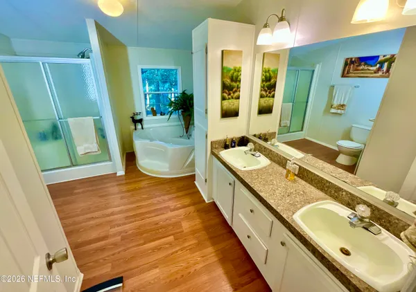 $259,900 | 129 Crystal Lake Drive, Melrose, FL 32666