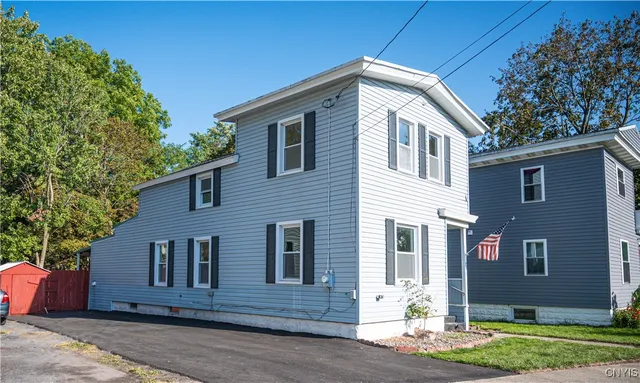 $175,900 | 231 South Willow Street, Oneida, NY 13421