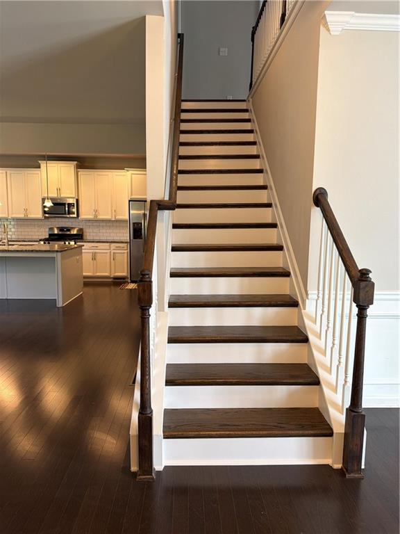 2415 Matlin Way Buford, GA 30519 - Photo 25 of 65 a view of entryway and hall