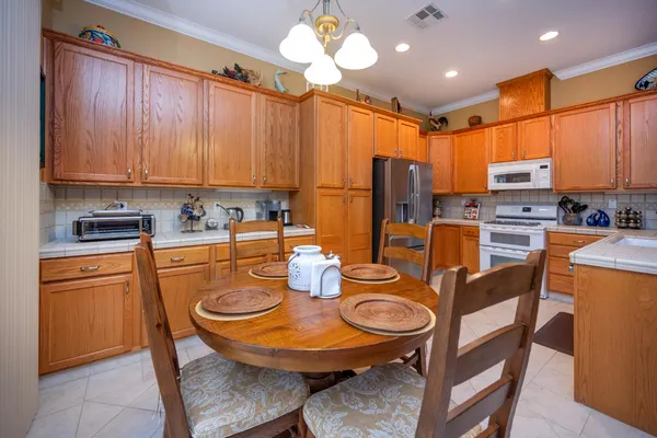 $680,000 | 2006 Butterfield Lane, Lincoln, CA 95648