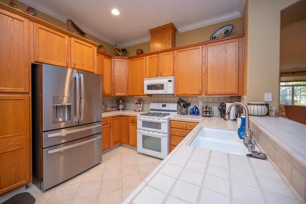 $680,000 | 2006 Butterfield Lane, Lincoln, CA 95648