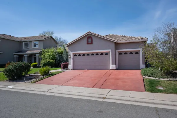 $680,000 | 2006 Butterfield Lane, Lincoln, CA 95648