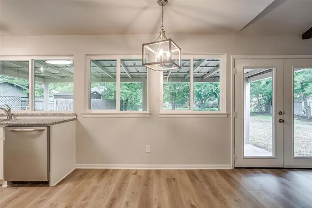 $1,975 | 144 Northwest Suzanne Terrace, Burleson, TX 76028