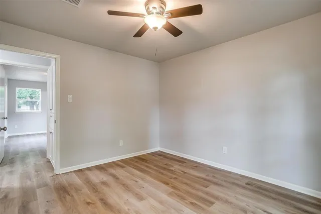 $1,975 | 144 Northwest Suzanne Terrace, Burleson, TX 76028