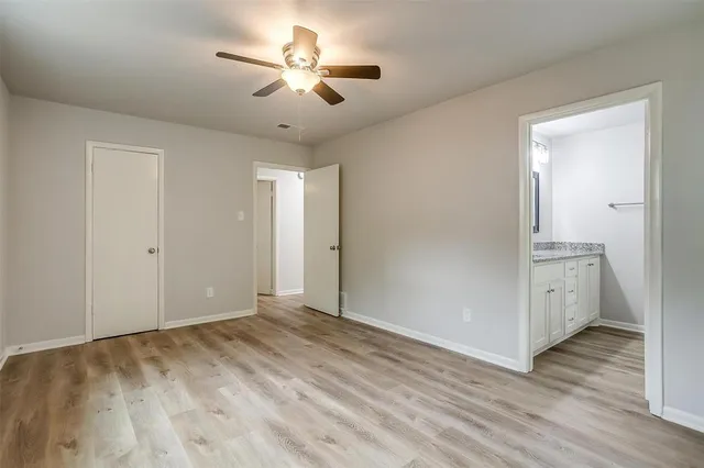 $1,975 | 144 Northwest Suzanne Terrace, Burleson, TX 76028