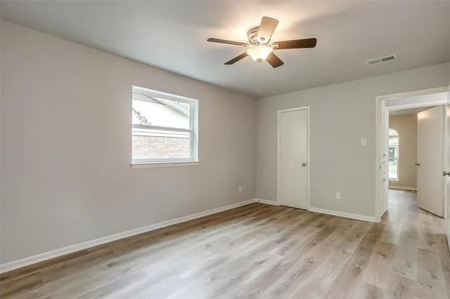 $1,975 | 144 Northwest Suzanne Terrace, Burleson, TX 76028