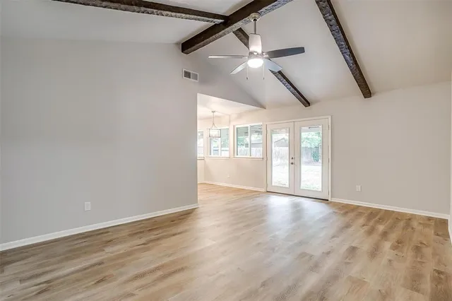 $1,975 | 144 Northwest Suzanne Terrace, Burleson, TX 76028