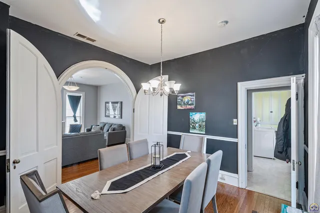 $251,900 | 900 North Buckeye Avenue, Abilene, KS 67410