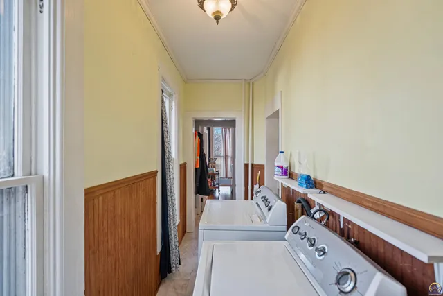 $251,900 | 900 North Buckeye Avenue, Abilene, KS 67410