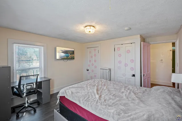 $251,900 | 900 North Buckeye Avenue, Abilene, KS 67410