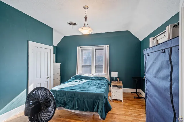 $251,900 | 900 North Buckeye Avenue, Abilene, KS 67410