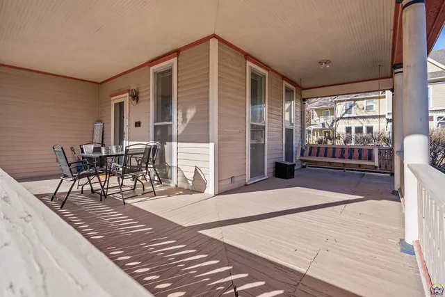 $251,900 | 900 North Buckeye Avenue, Abilene, KS 67410