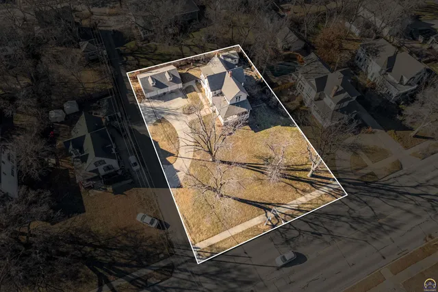 $251,900 | 900 North Buckeye Avenue, Abilene, KS 67410