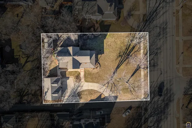 $251,900 | 900 North Buckeye Avenue, Abilene, KS 67410