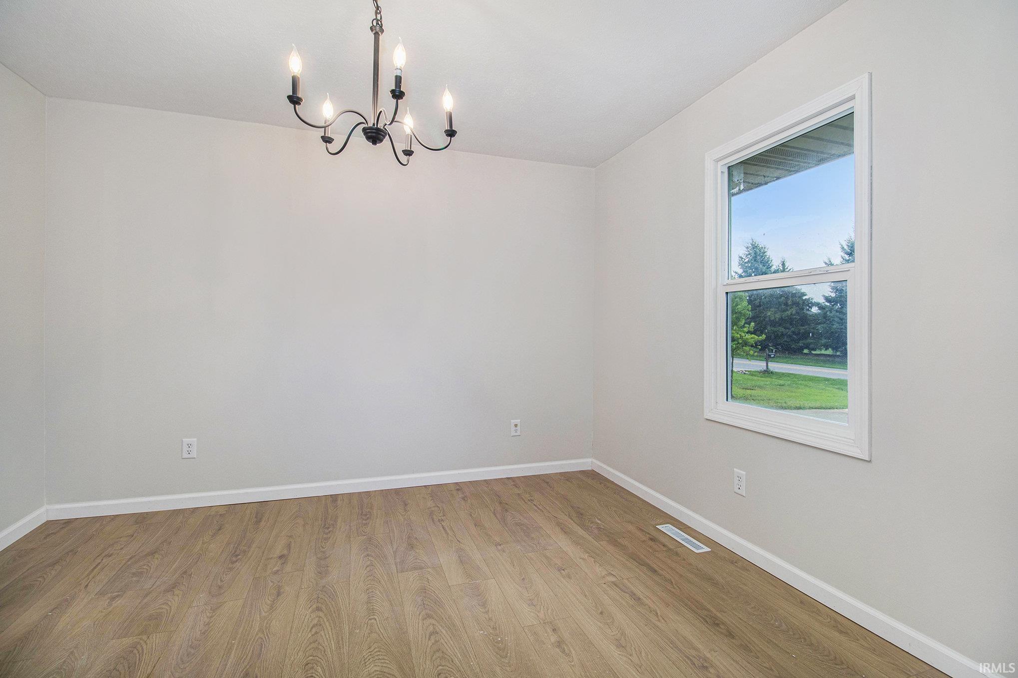 519 Johnson Road South Bend, IN 46614 - Photo 5 of 26 Gallery Image 5