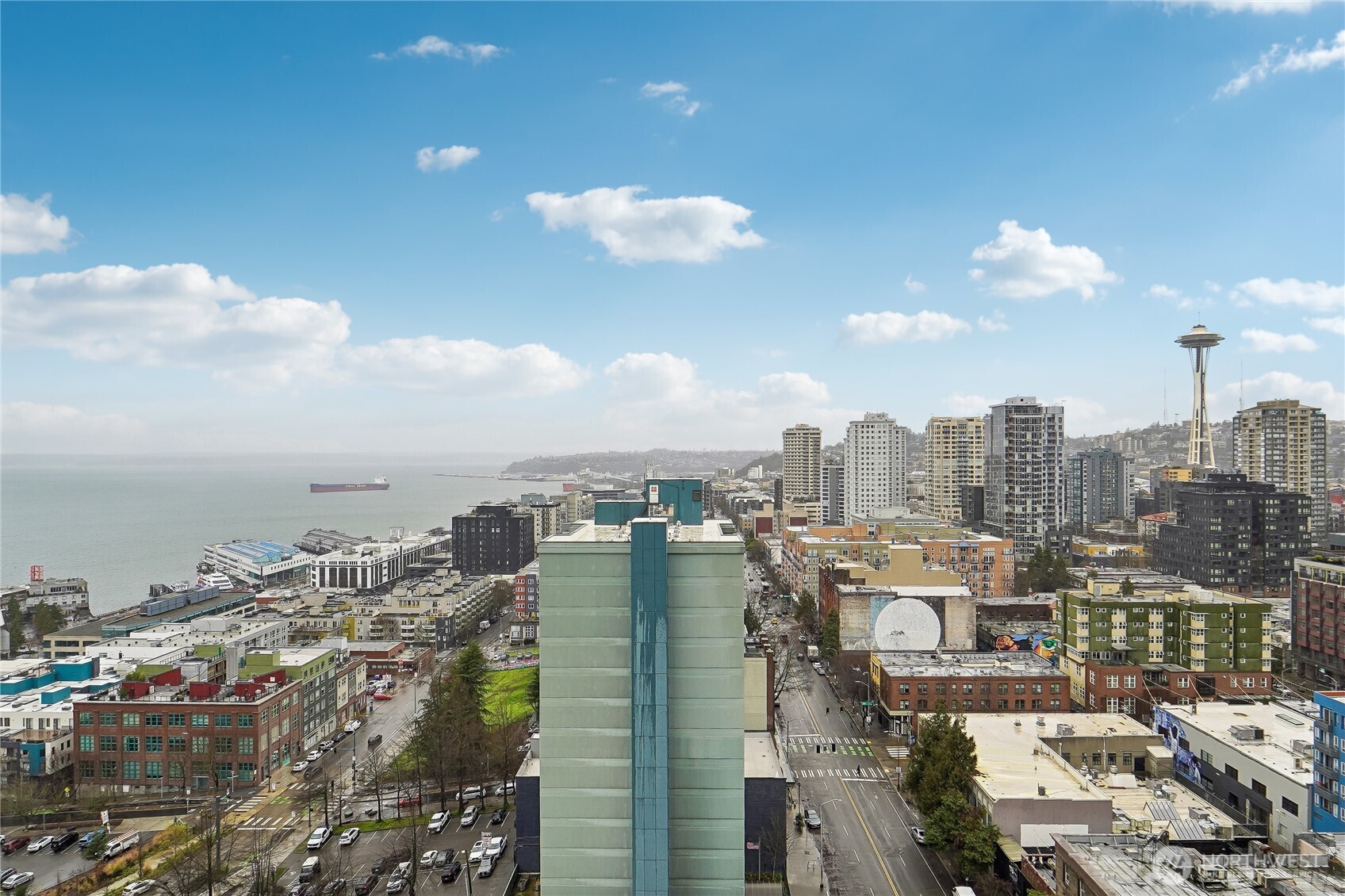 2125 1st Avenue, Unit 1702 Seattle, WA 98121 - Photo 3 of 26 a view of a city