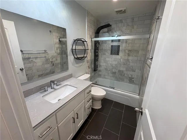 $3,500 | 5625 North Sumner Way, Unit 206, Culver City, CA 90230