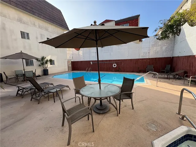 $3,500 | 5625 North Sumner Way, Unit 206, Culver City, CA 90230