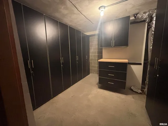 $115,000 | 920 17th Street, Unit 28, Moline, IL 61265