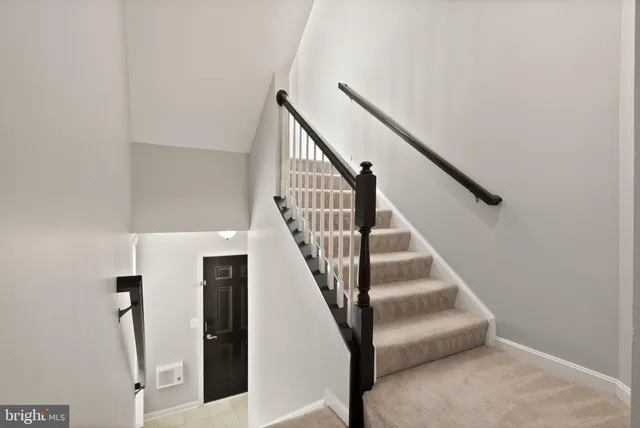 $3,100 | 9502 Lee Court, Manassas, VA 20110