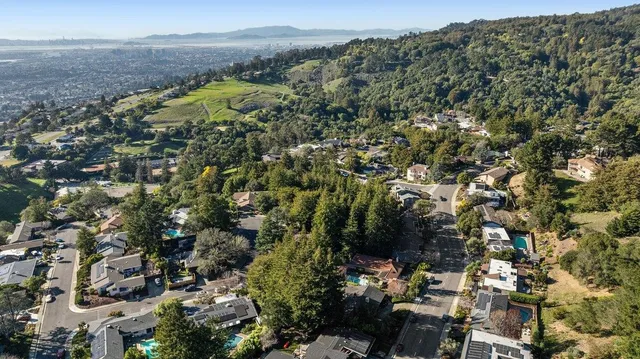 $1,498,000 | 5780 Balmoral Drive, Oakland, CA 94619