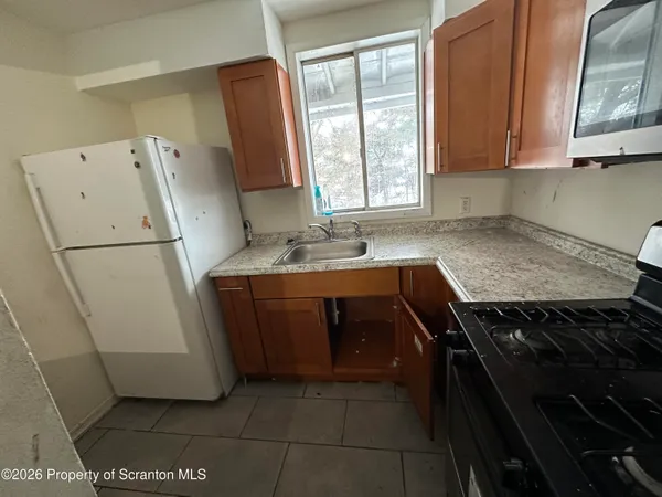 $260,000 | 202 Main Street, Kingston, PA 18704