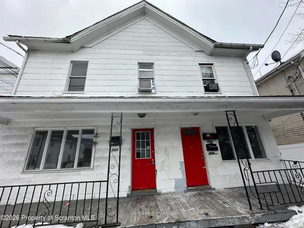 $260,000 | 202 Main Street, Kingston, PA 18704