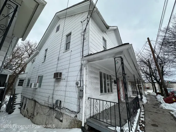 $260,000 | 202 Main Street, Kingston, PA 18704